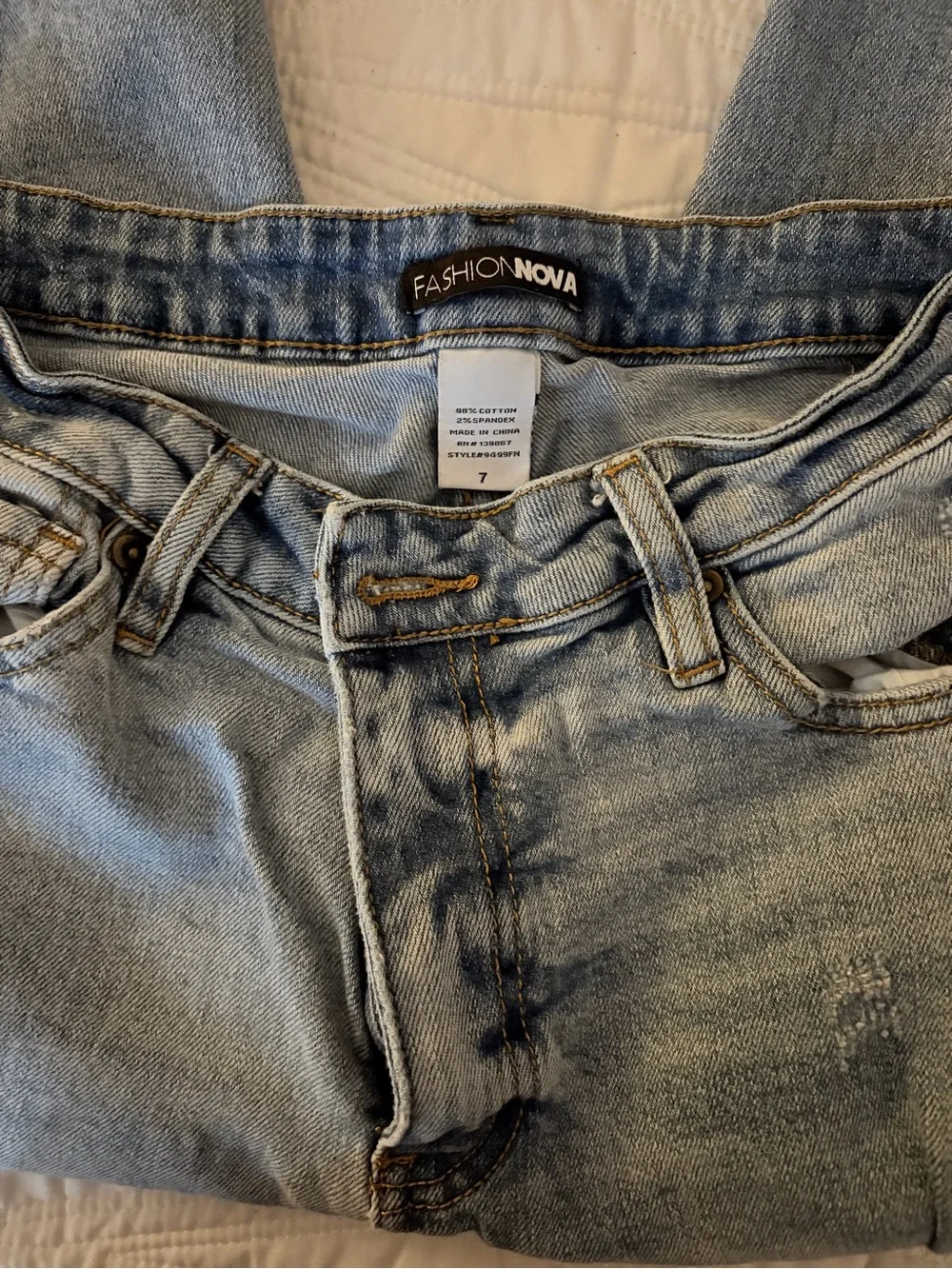 Fashion Nova relaxed boyfriend